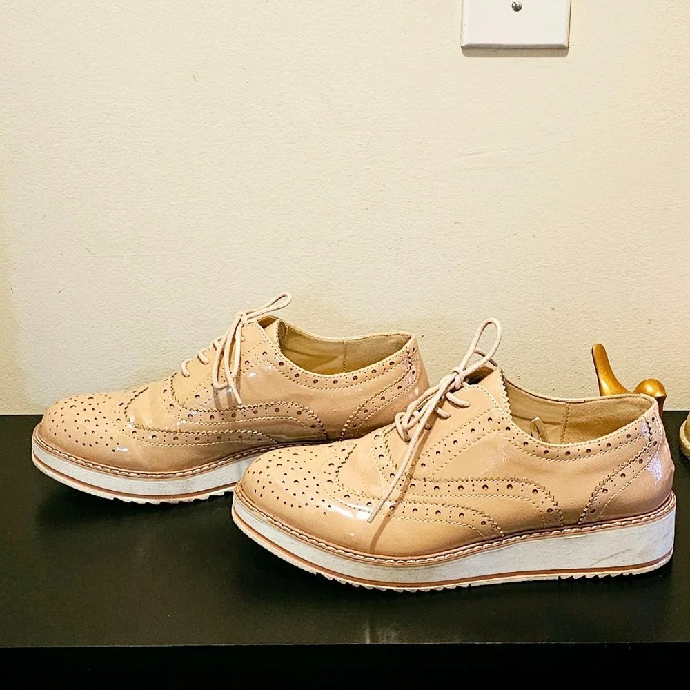 Steve Madden Casual Shoe - Picture 2 of 7